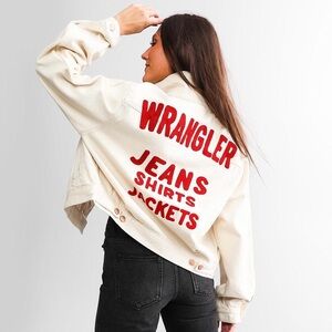 Wrangler Cream Jean Jacket with Bold Red Accents